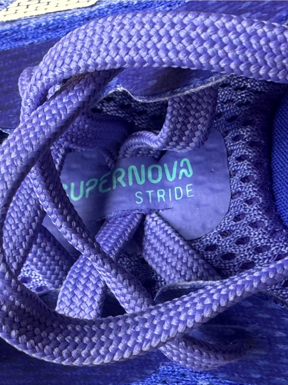 ADIDAS SUPERNOVA STRIDE - Picture 3 of 8